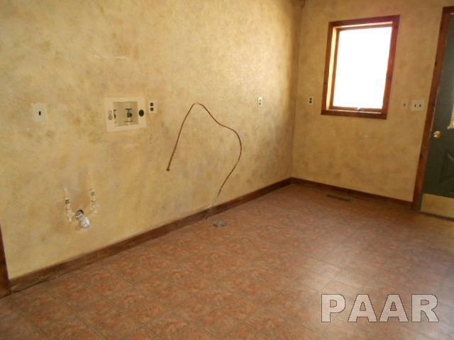 39 Roxbury Road Mackinaw, IL 61755 - Photo 10 of 23