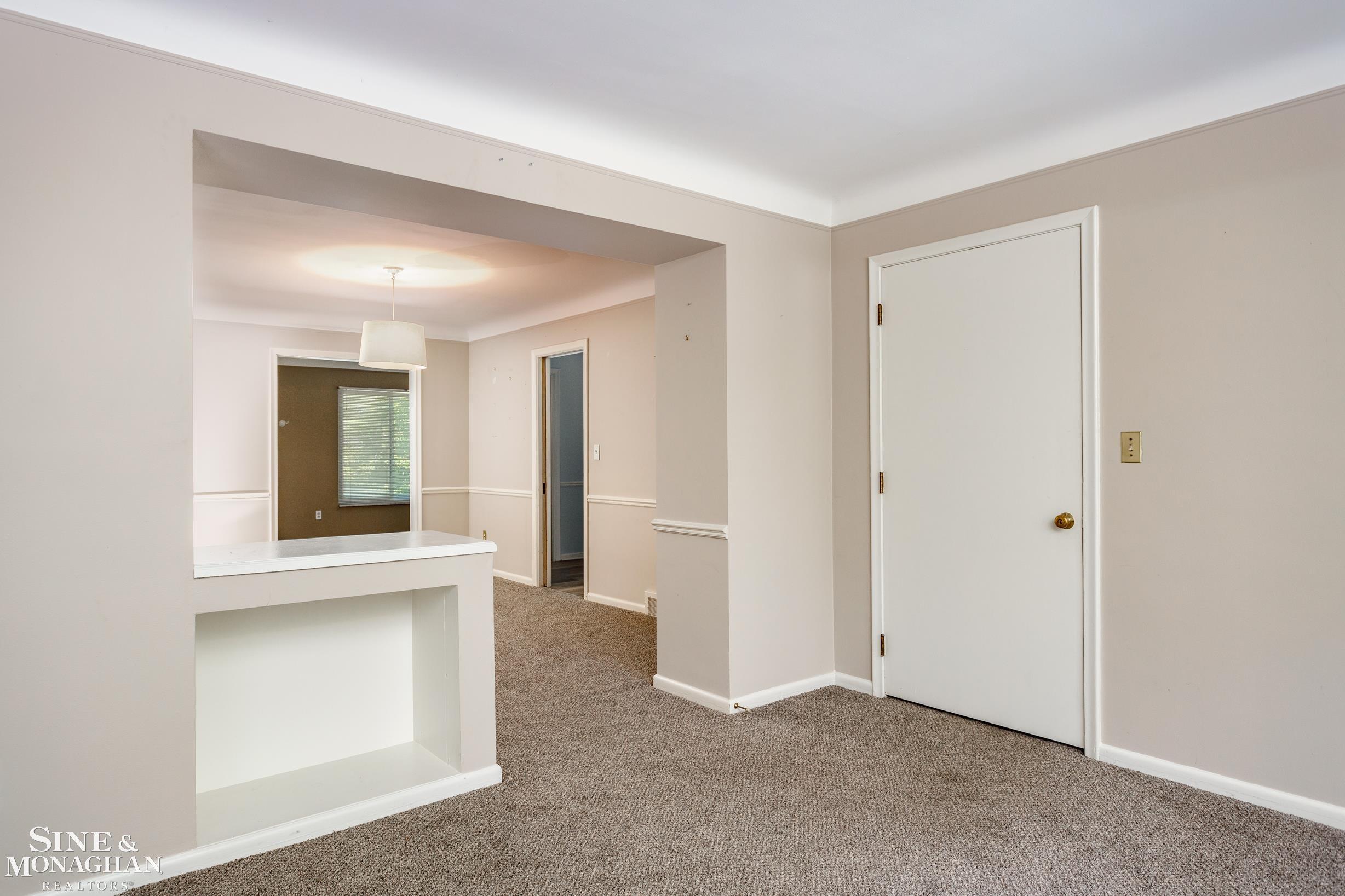 766 Trombley Road Grosse Pointe, MI 48230 - Photo 6 of 31
