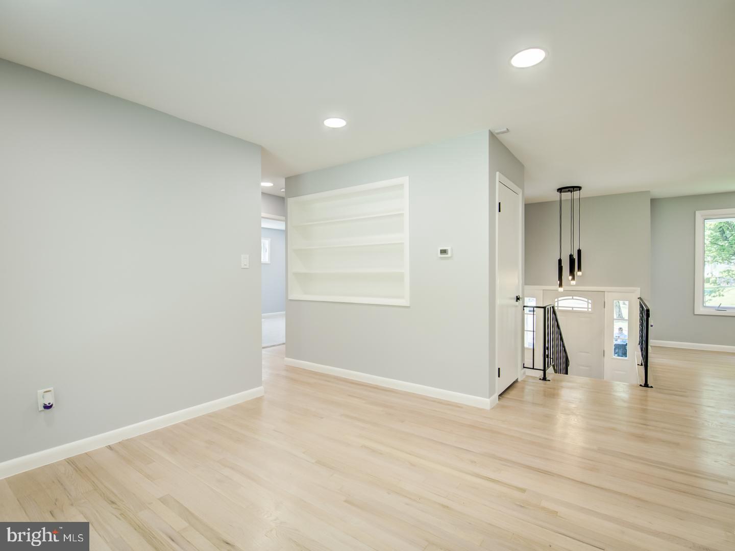 9214 Rolling View Drive Lanham, MD 20706 - Photo 17 of 58