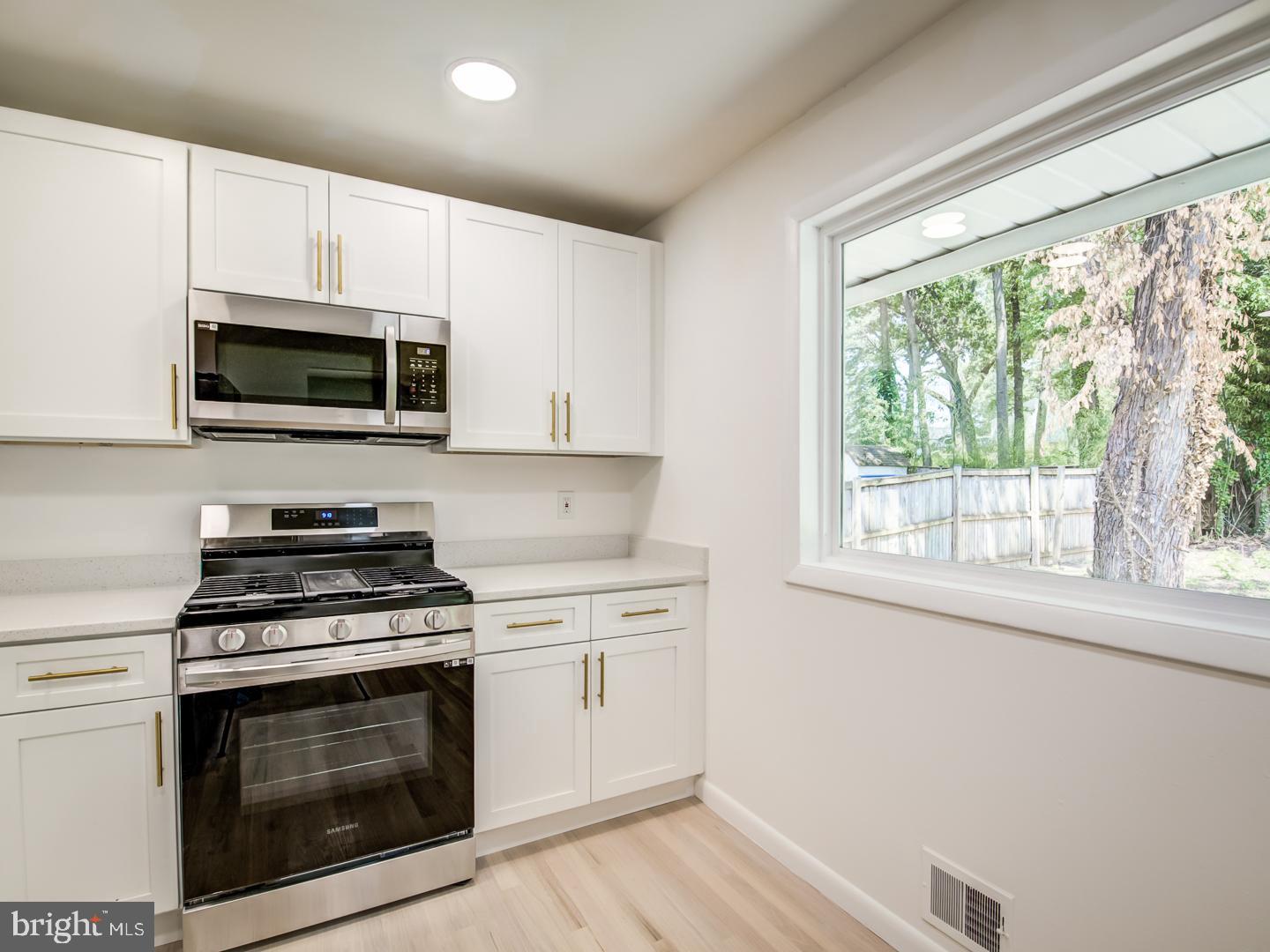 9214 Rolling View Drive Lanham, MD 20706 - Photo 20 of 58