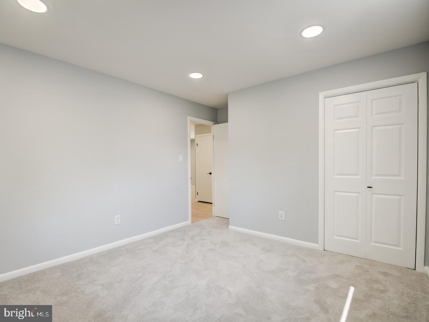 9214 Rolling View Drive Lanham, MD 20706 - Photo 30 of 58