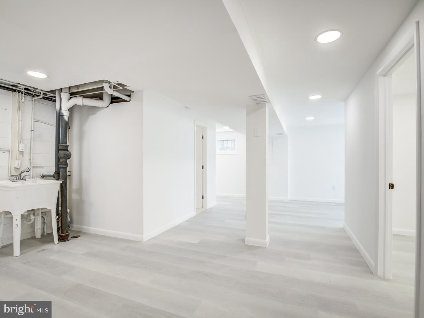 9214 Rolling View Drive Lanham, MD 20706 - Photo 41 of 58