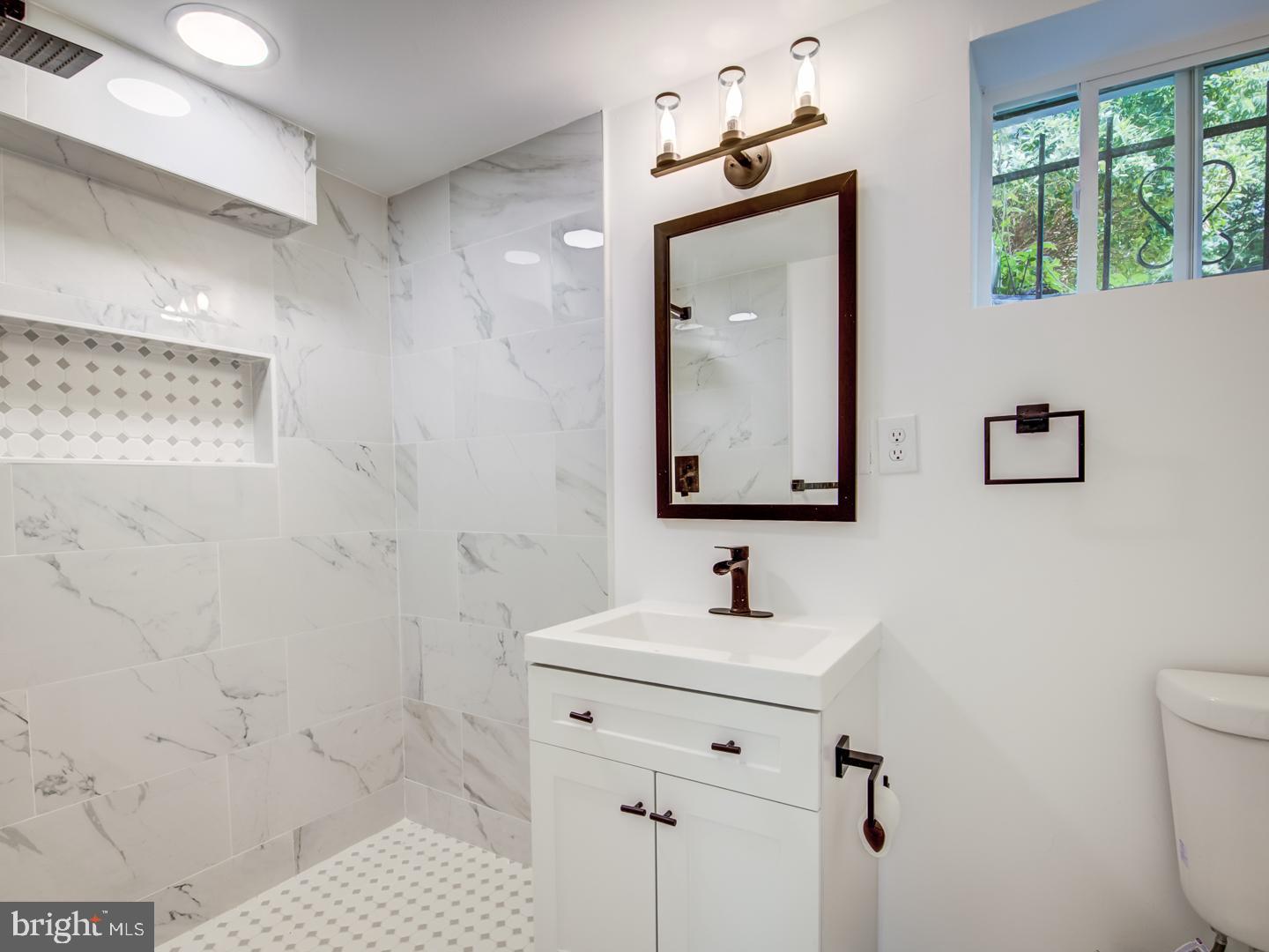 9214 Rolling View Drive Lanham, MD 20706 - Photo 44 of 58