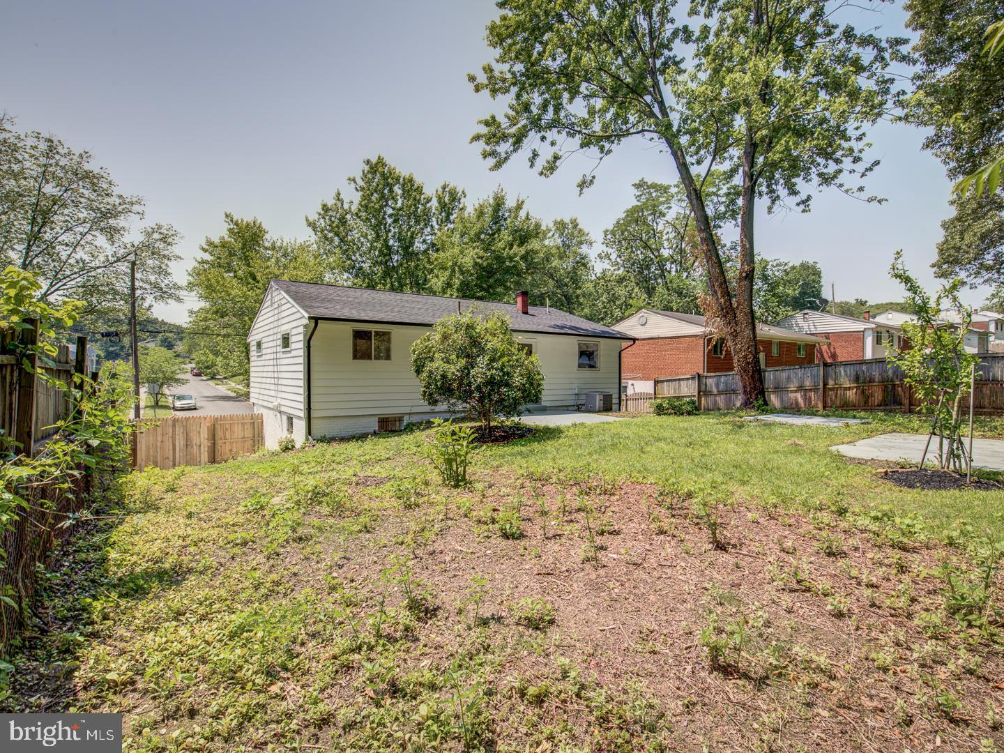 9214 Rolling View Drive Lanham, MD 20706 - Photo 57 of 58