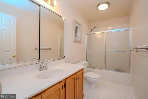 $989,900 | 6 Ruedeman Drive, Plainsboro, NJ 08536