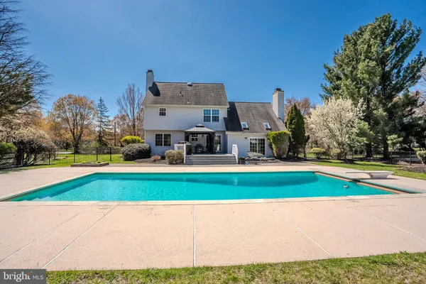 $989,900 | 6 Ruedeman Drive, Plainsboro, NJ 08536