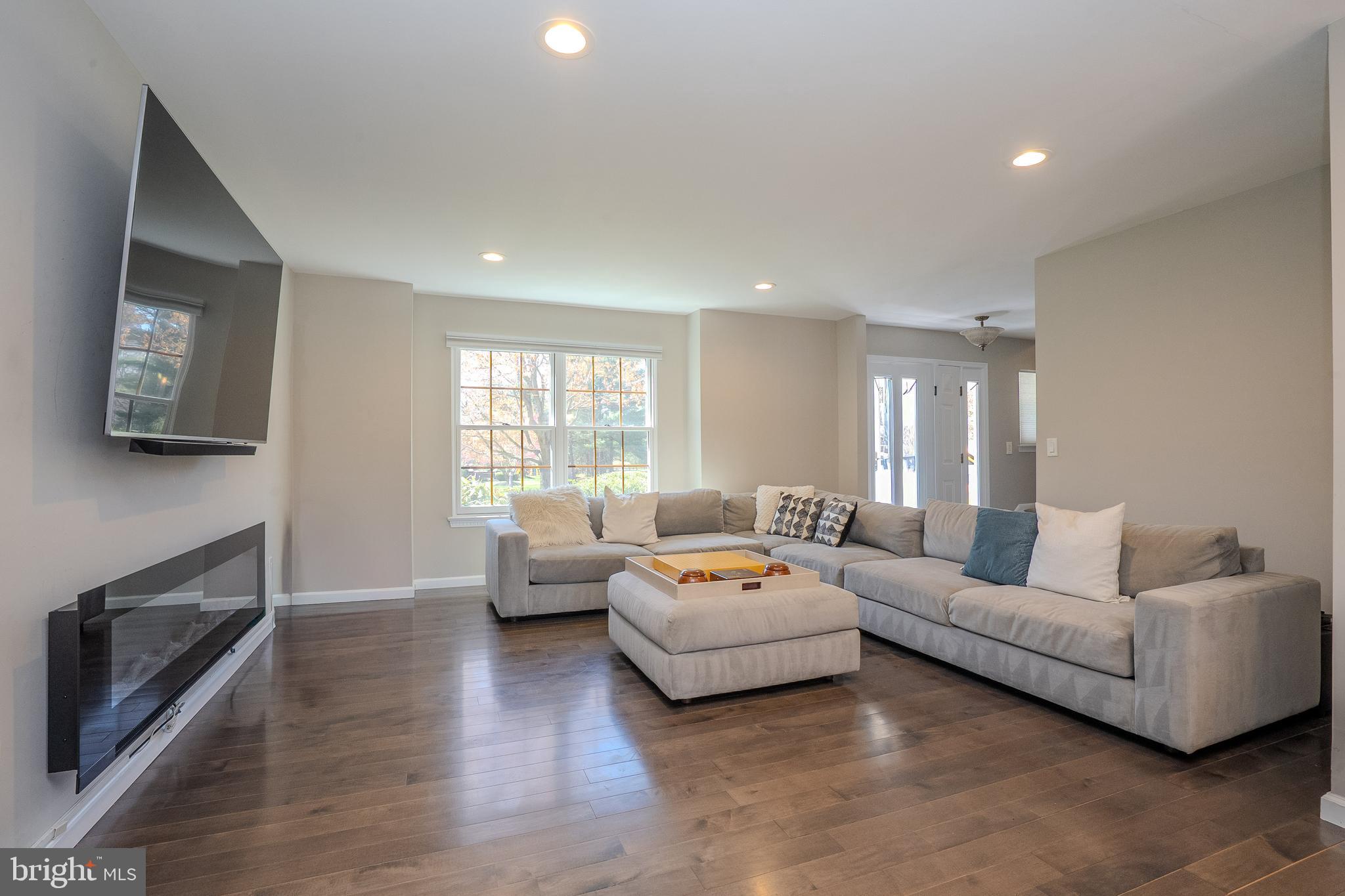 6 Ruedeman Drive Plainsboro, NJ 08536 - Photo 5 of 52