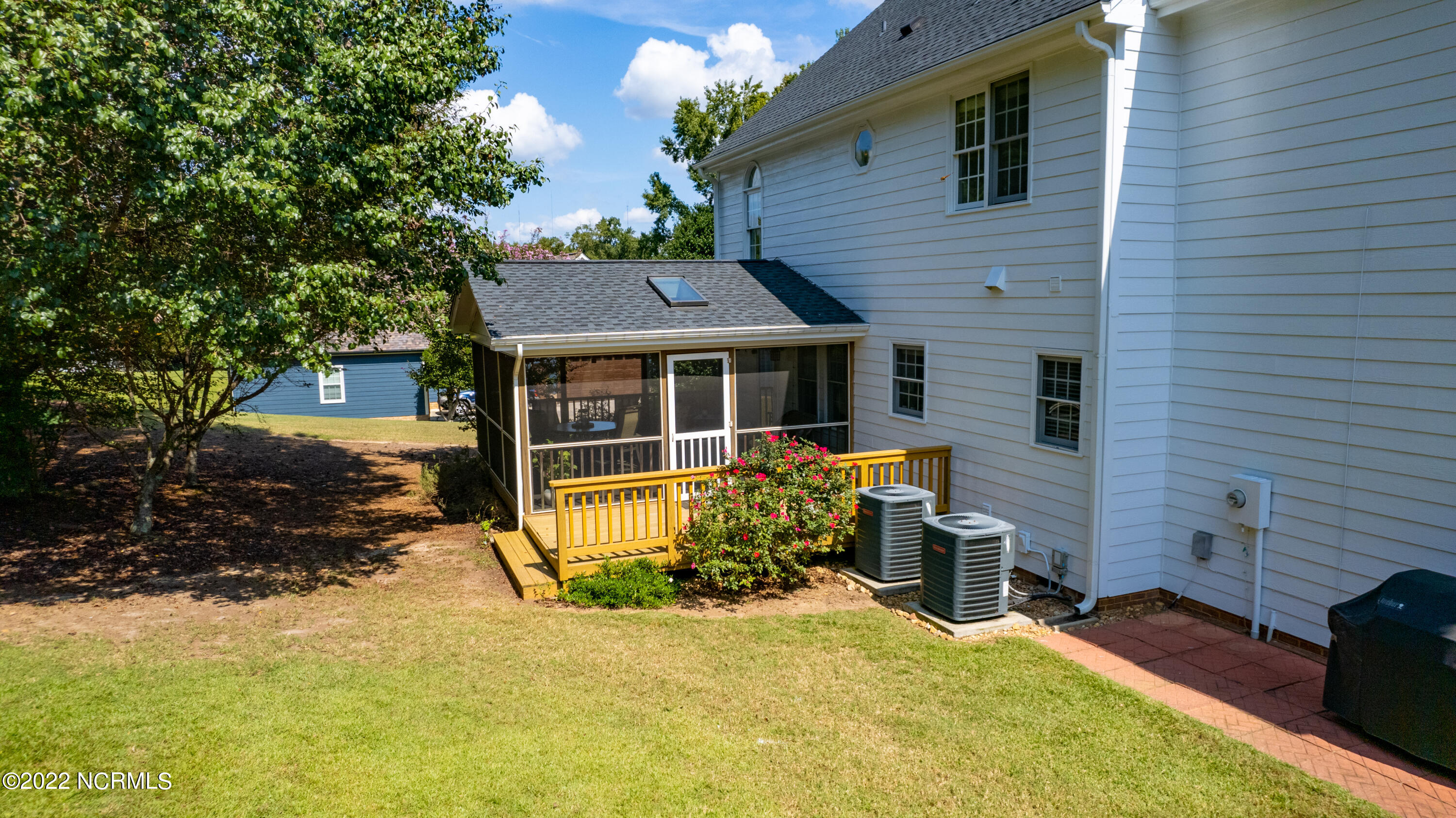 93 Austin Pond Road Clayton, NC 27520 - Photo 3 of 51 DJI_0016