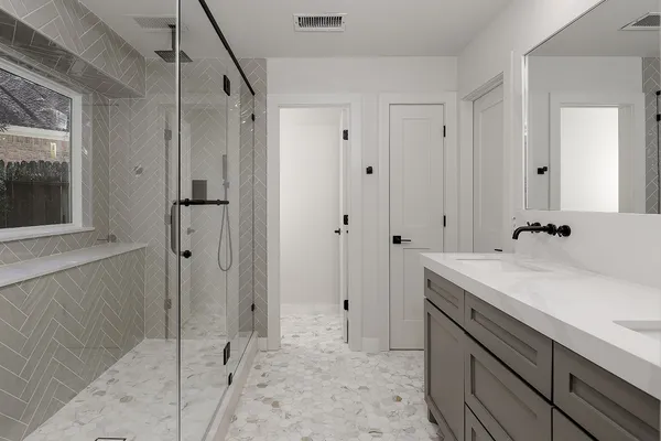 $4,500 | 310 Leafsage Court, The Woodlands, TX 77381