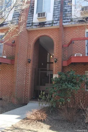 $3,975 | 55 North Broadway, Unit 313, White Plains, NY 10601