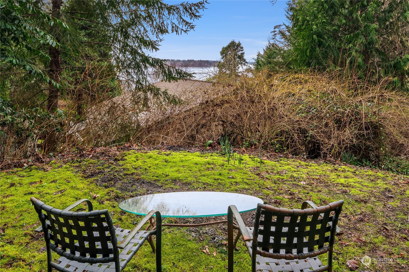 11109 Southwest Sylvan Beach Road Vashon, WA 98070 - Photo 15 of 20 Gallery Image 15