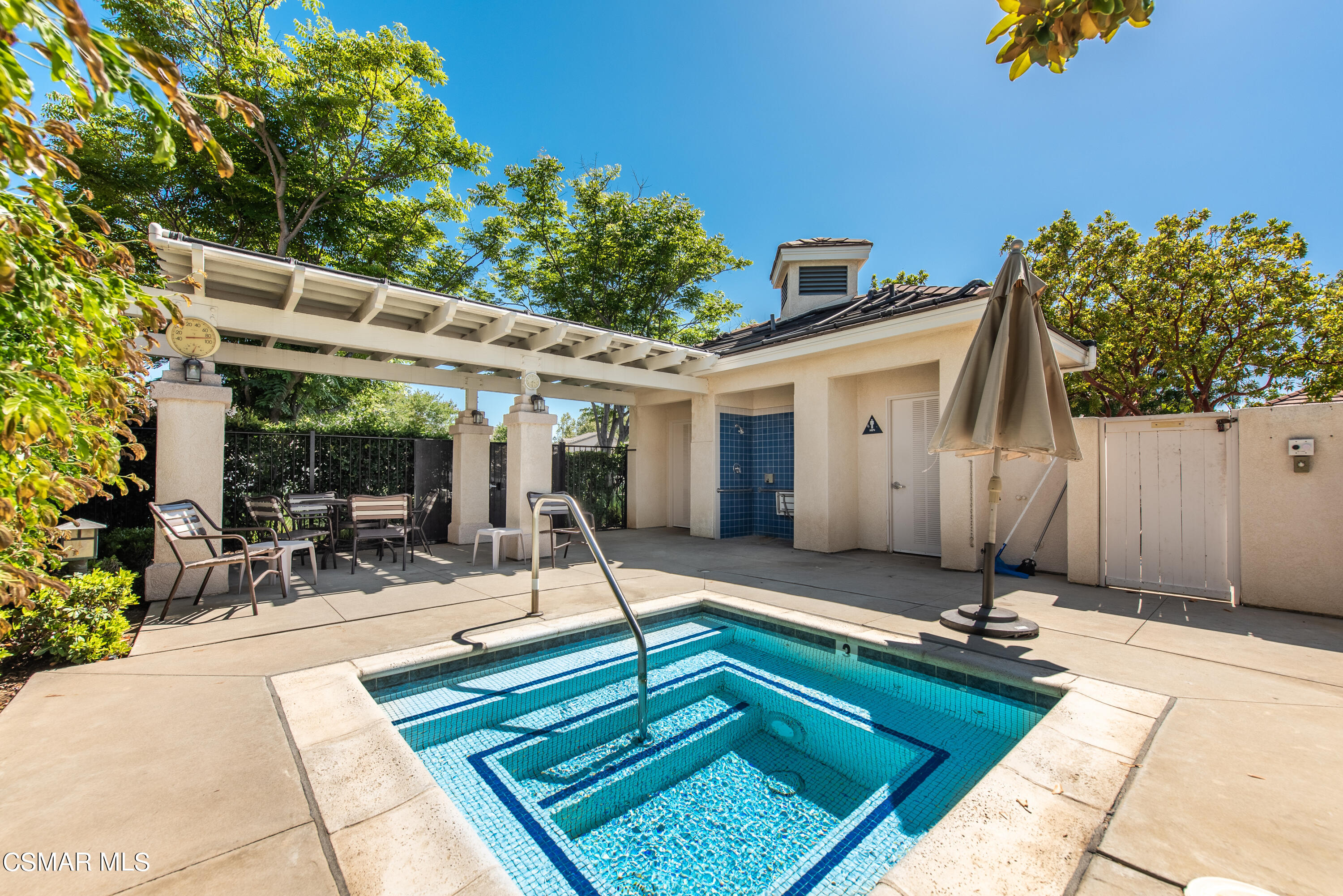 5658 Vinca Street Simi Valley, CA 93063 - Photo 42 of 44 Spa