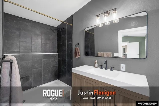 $189,000 | 5277 West Buick Street, Mills, WY 82604