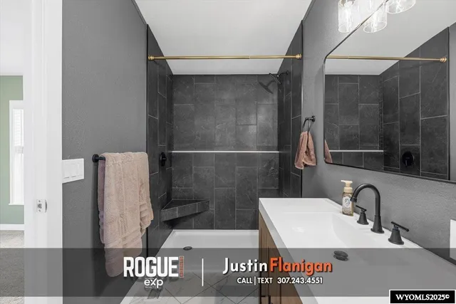 $189,000 | 5277 West Buick Street, Mills, WY 82604