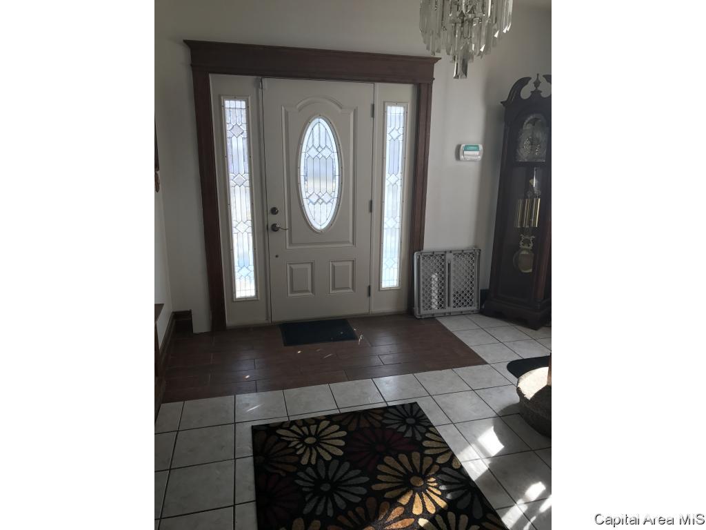 833 South Walnut Street Springfield, IL 62704 - Photo 2 of 36