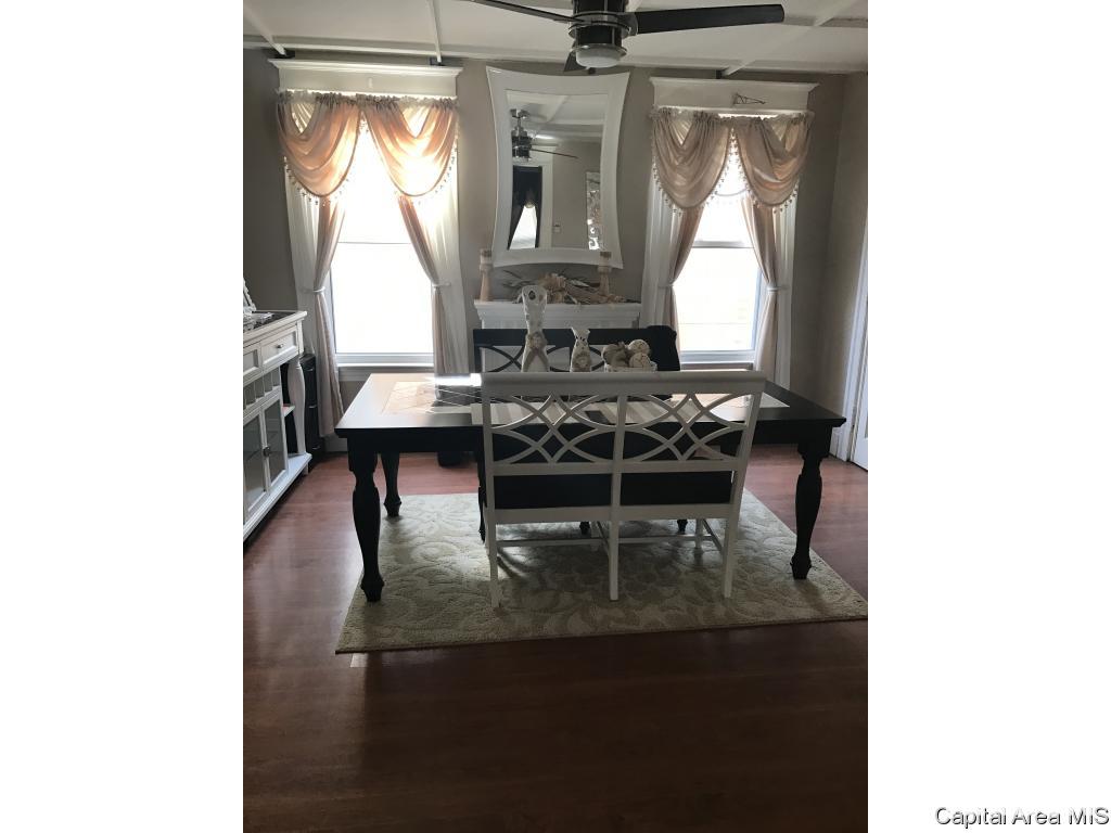 833 South Walnut Street Springfield, IL 62704 - Photo 8 of 36