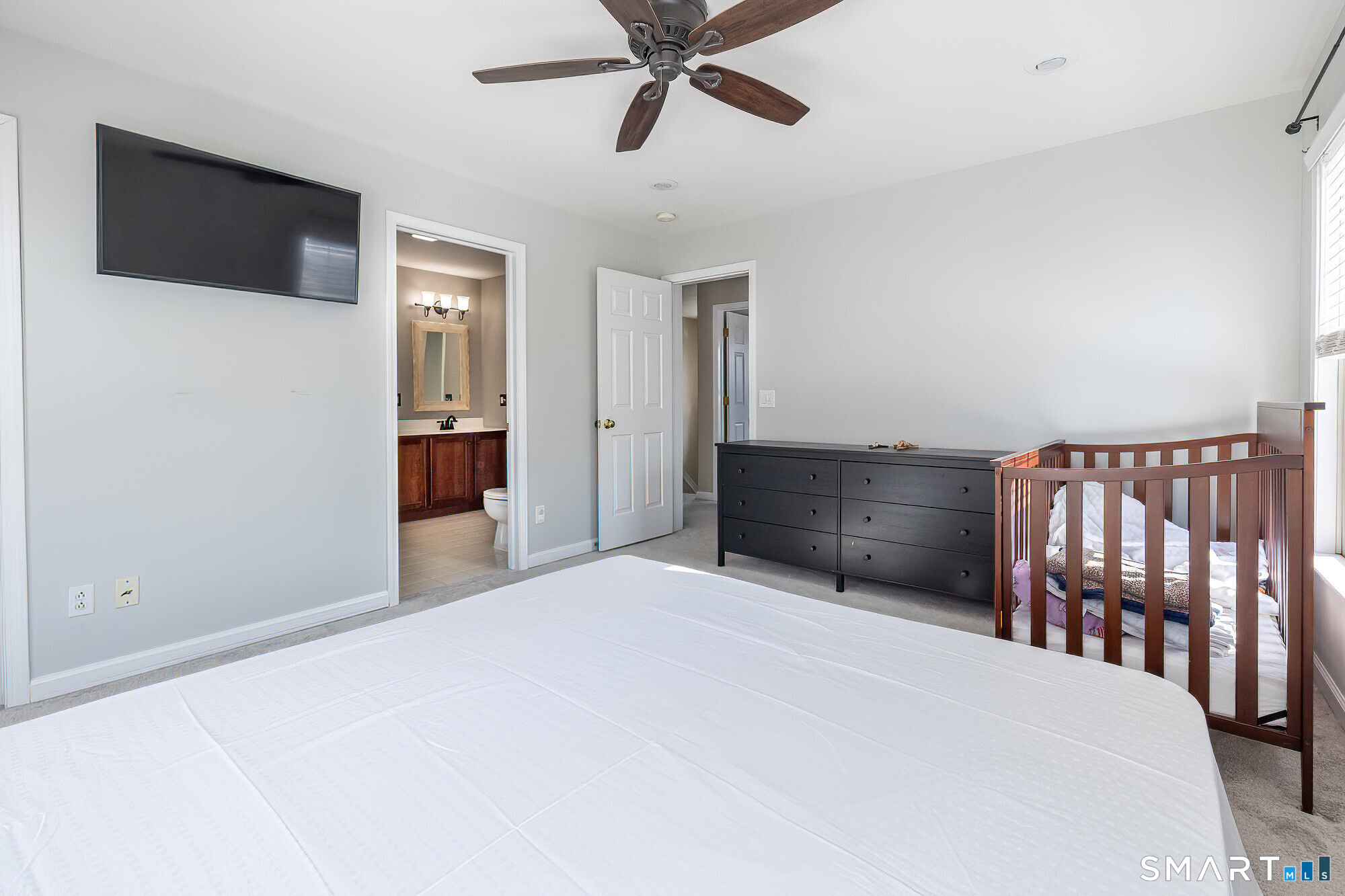 15 Scuppo Road, Unit 1504 Danbury, CT 06811 - Photo 13 of 24