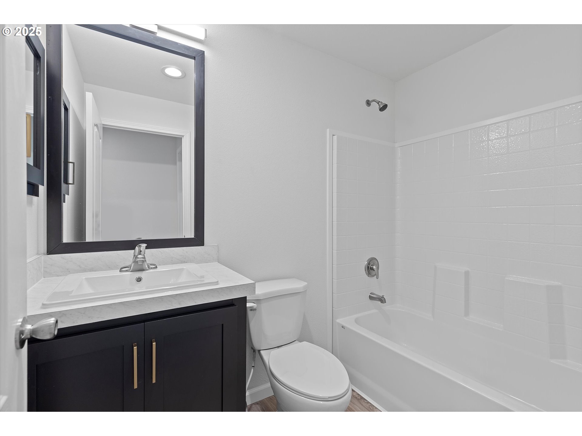 450 Southwest Juniper Road Estacada, OR 97023 - Photo 20 of 36 a bathroom with a sink vanity toilet and shower