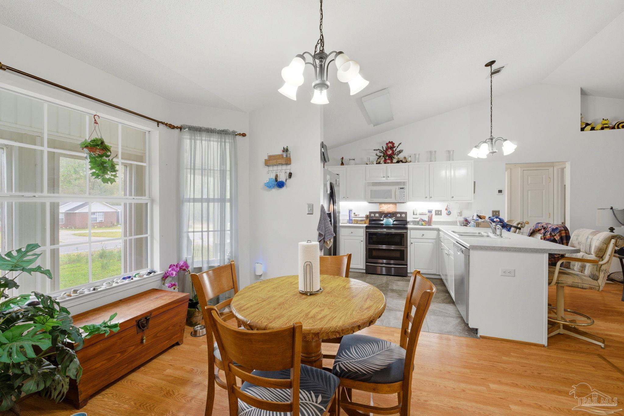 4081 Audiss Road Milton, FL 32583 - Photo 9 of 31