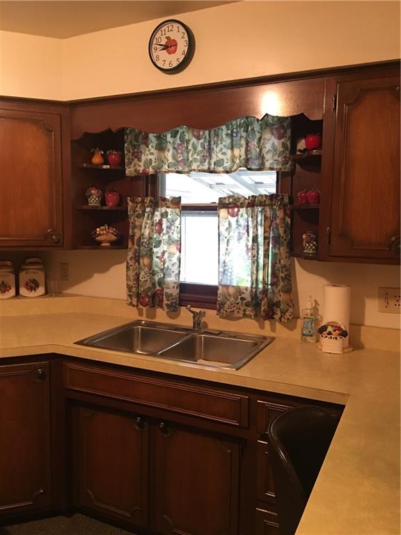 710 Gardner Center Road New Castle, PA 16101 - Photo 8 of 21