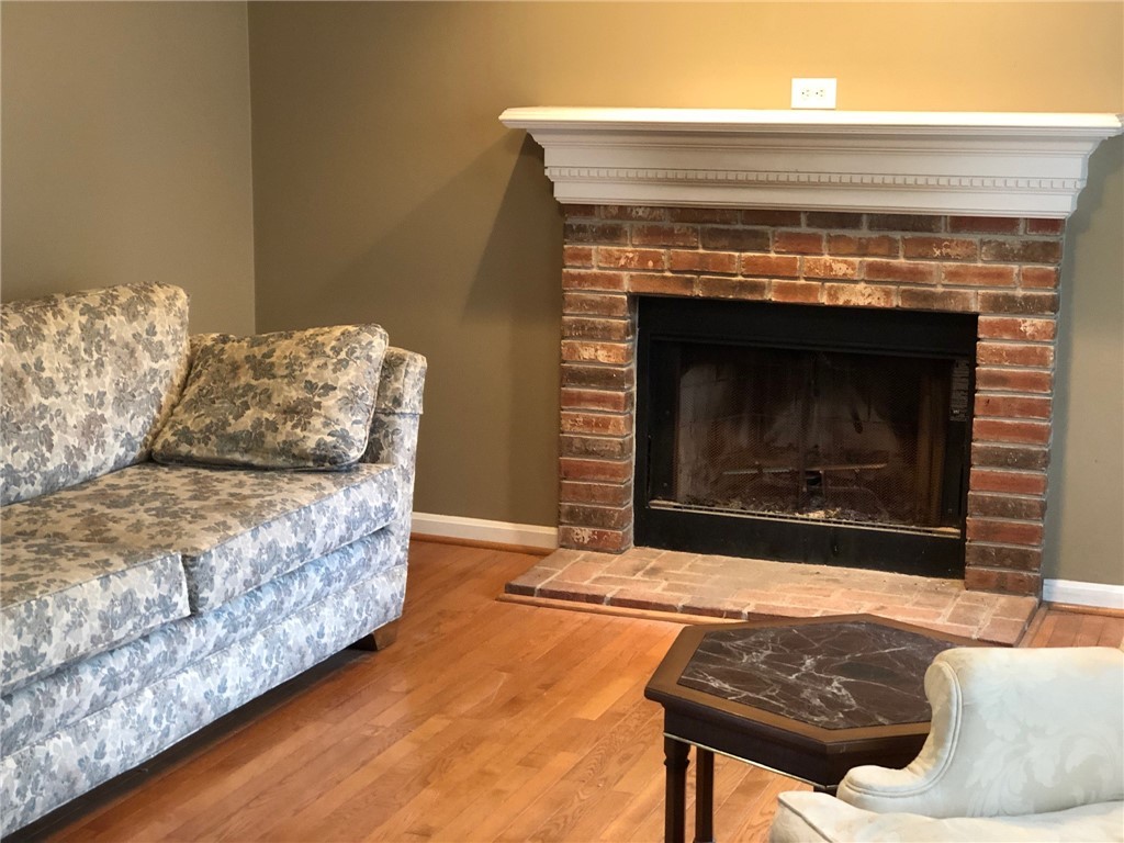 8 Healey Brook Drive Charlestown, RI 02813 - Photo 4 of 23