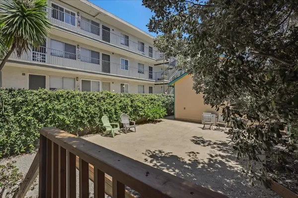 $3,050 | 422 Vernon Street, Oakland, CA 94610