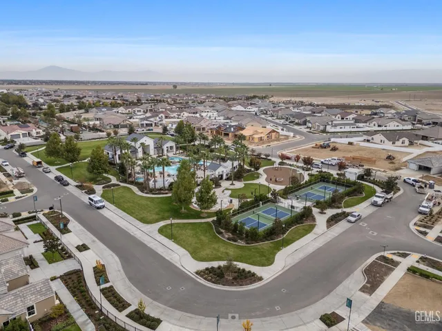 $779,000 | Undisclosed Address, Bakersfield, CA 93311