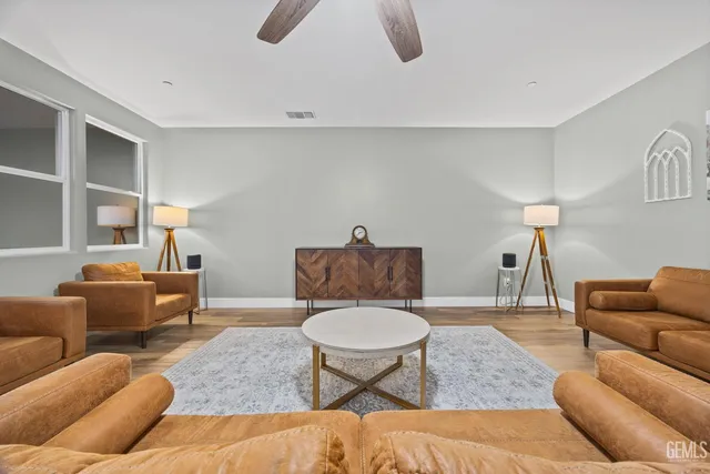 $779,000 | Undisclosed Address, Bakersfield, CA 93311