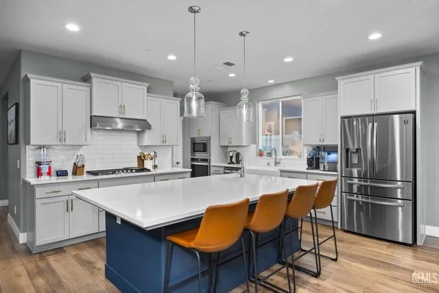 $779,000 | Undisclosed Address, Bakersfield, CA 93311