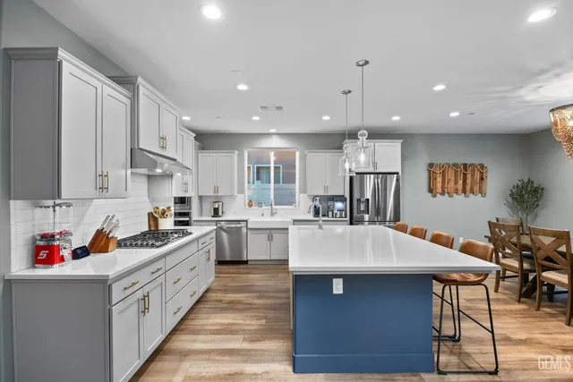 $779,000 | Undisclosed Address, Bakersfield, CA 93311