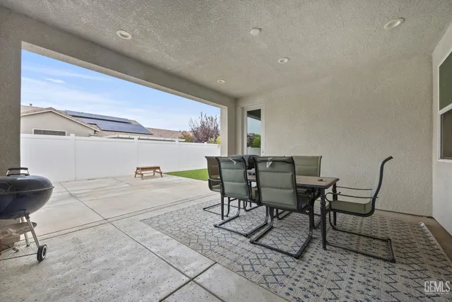 $779,000 | Undisclosed Address, Bakersfield, CA 93311