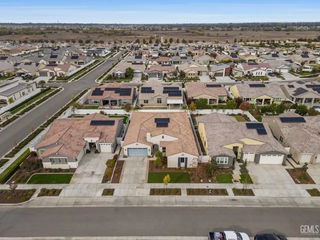 $779,000 | Undisclosed Address, Bakersfield, CA 93311