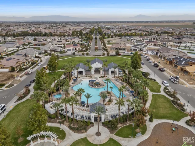 $779,000 | Undisclosed Address, Bakersfield, CA 93311