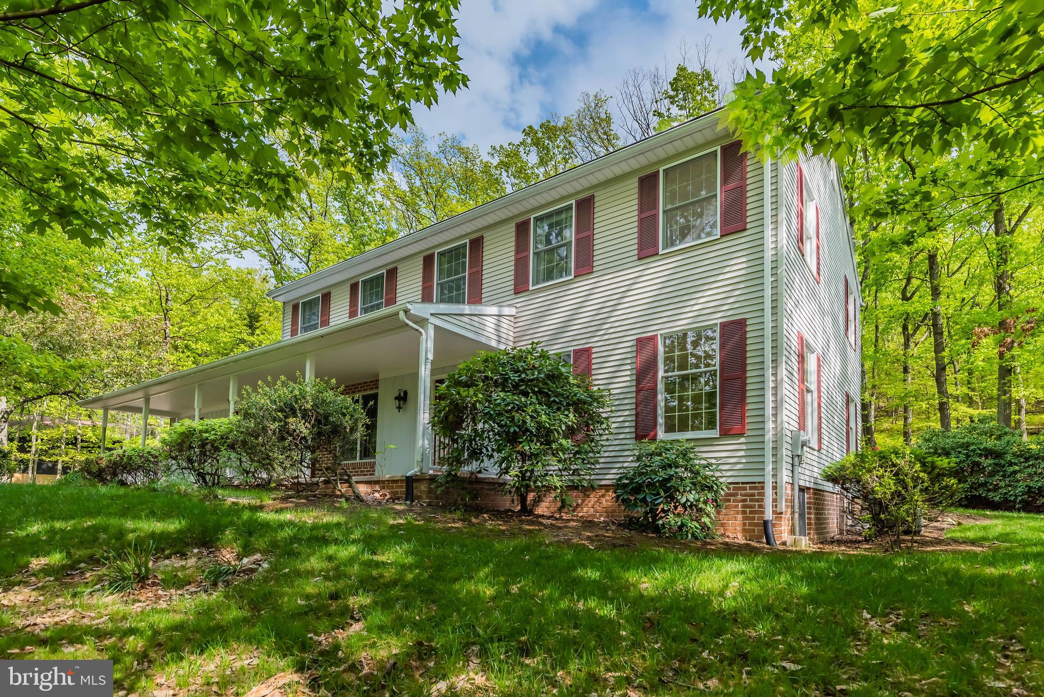 1309 Kuhn Road Boiling Springs, PA 17007 - Photo 2 of 38 Gallery Image 2
