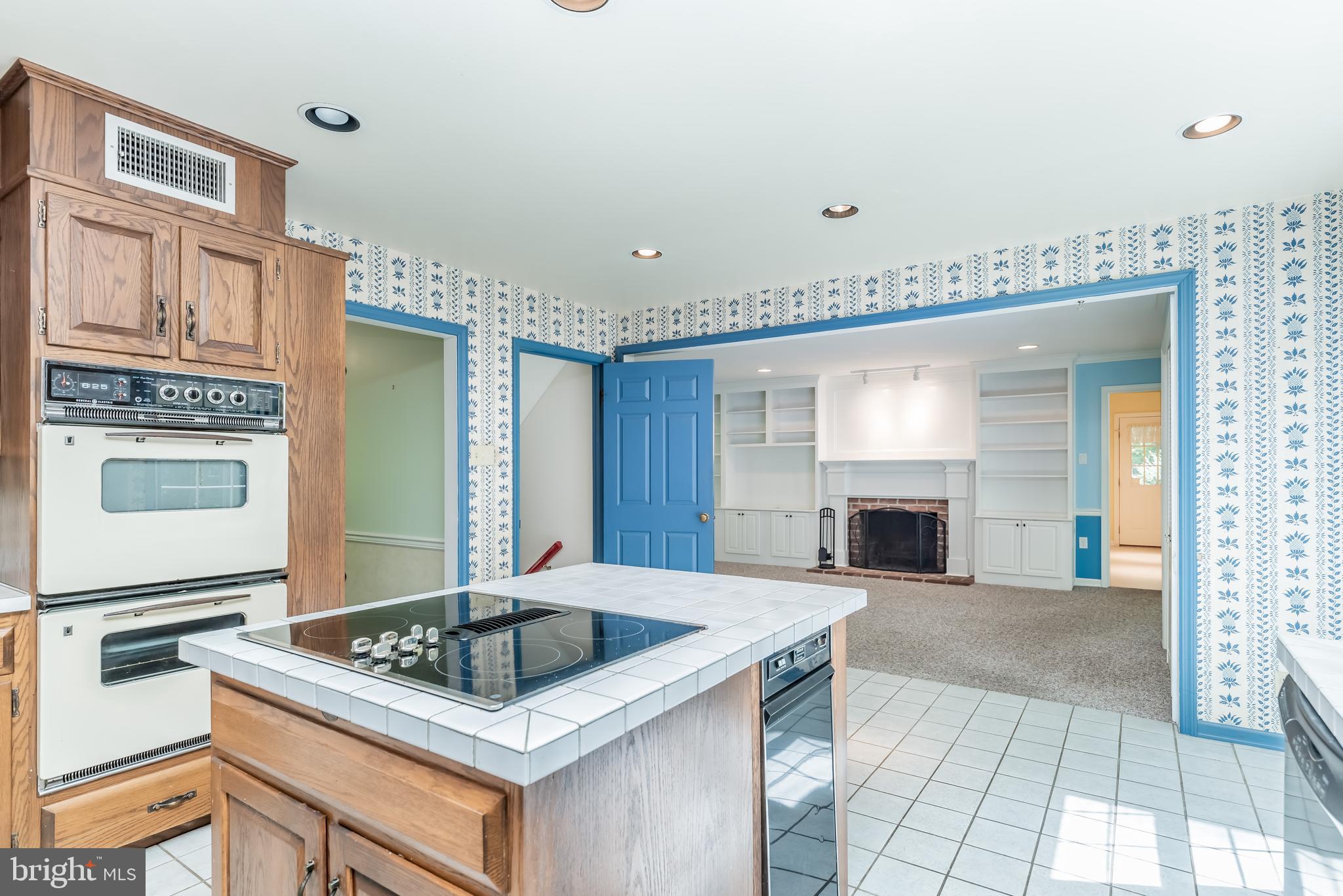 1309 Kuhn Road Boiling Springs, PA 17007 - Photo 15 of 38 Gallery Image 15