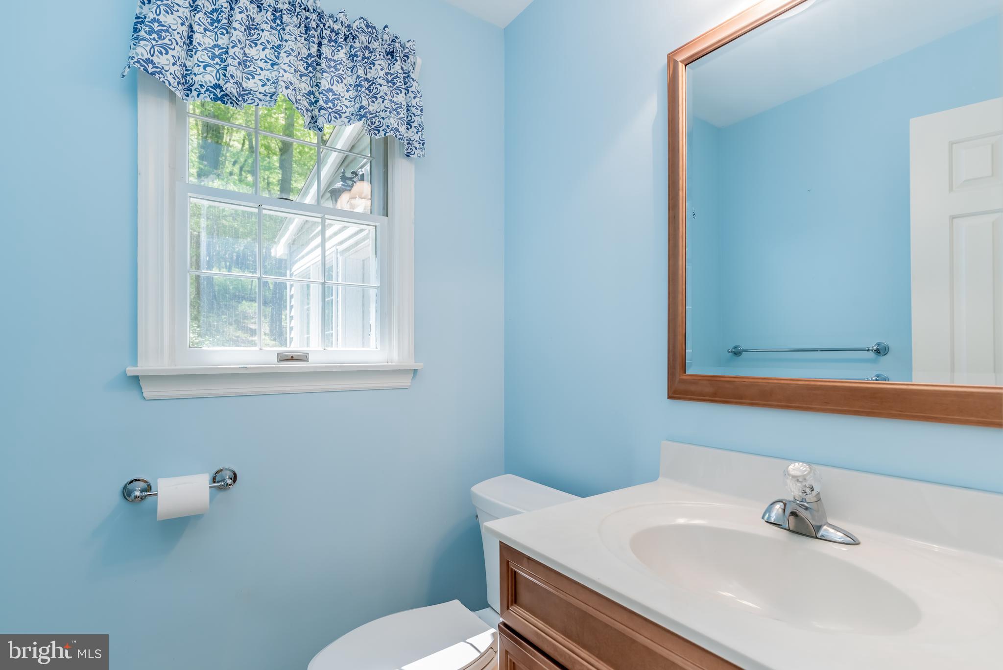 1309 Kuhn Road Boiling Springs, PA 17007 - Photo 22 of 38 Gallery Image 22