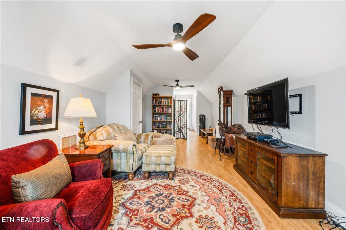 48 Riverside Drive Oak Ridge, TN 37830 - Photo 20 of 59 19-48 Riverside Dr
