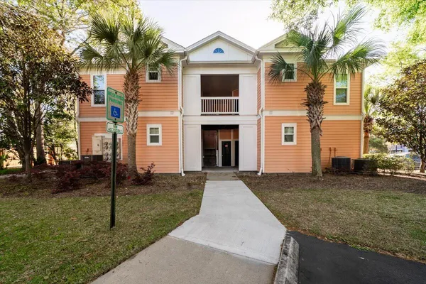 $439,000 | 2216 Chatelain Way, Mount Pleasant, SC 29464