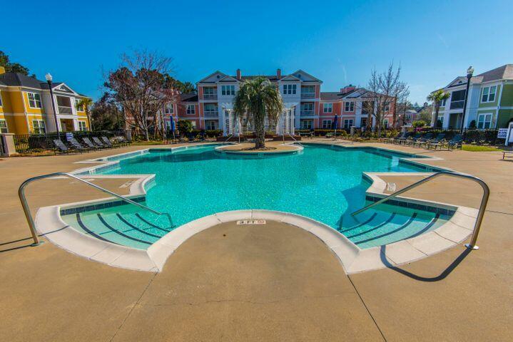 2216 Chatelain Way Mount Pleasant, SC 29464 - Photo 18 of 24 20190111131322199869000000-o