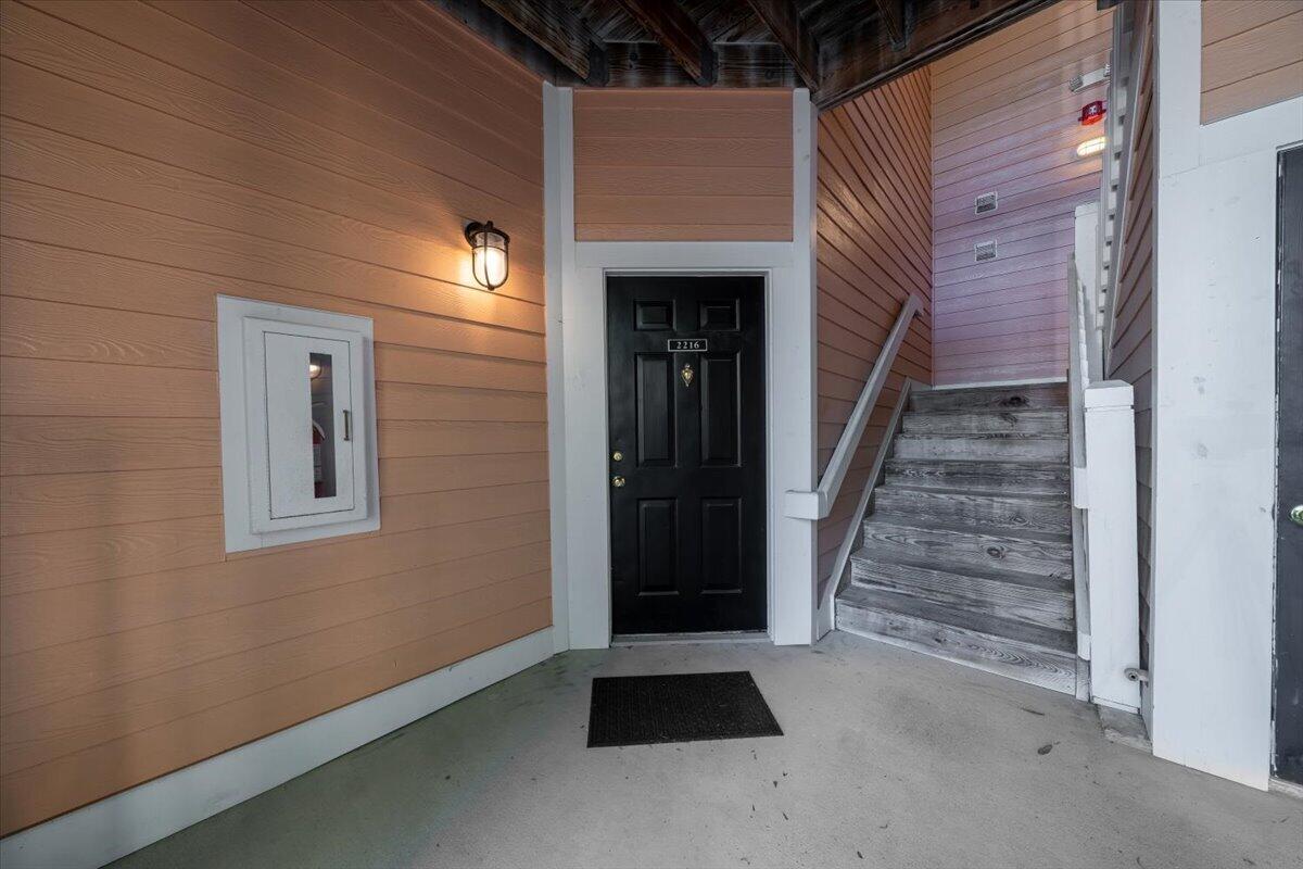 2216 Chatelain Way Mount Pleasant, SC 29464 - Photo 2 of 24 02-2216Chatelain-15