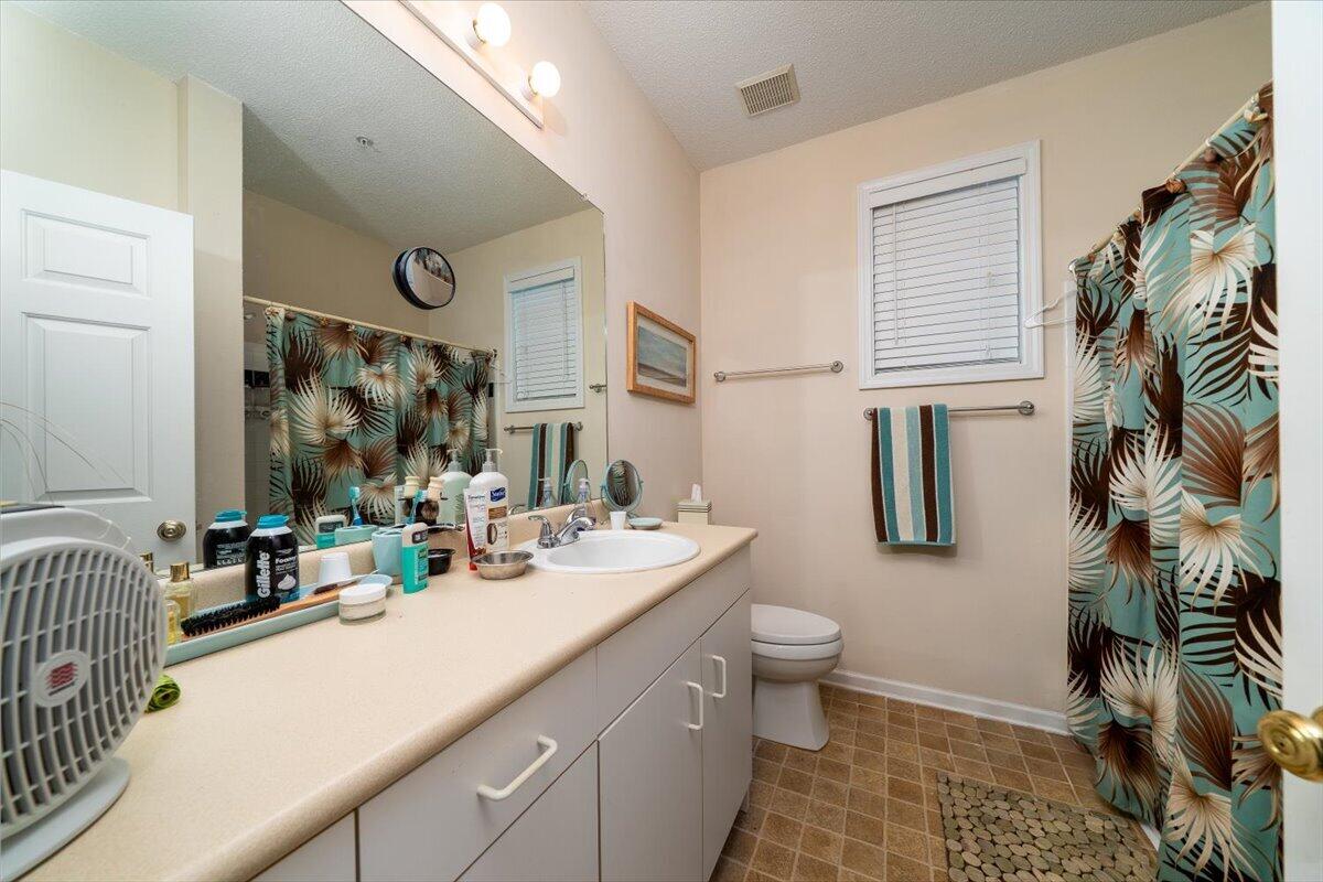 2216 Chatelain Way Mount Pleasant, SC 29464 - Photo 9 of 24 05-2216Chatelain-3