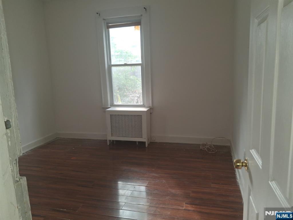 19 Bayview Avenue, Unit 2 Newark, NJ 07112 - Photo 15 of 19