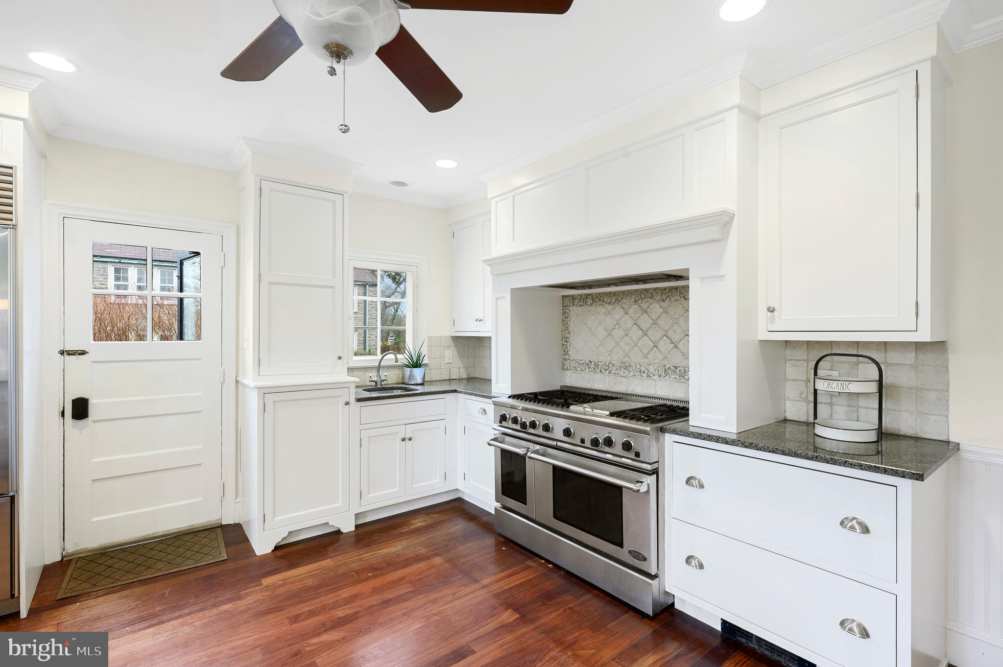 111 Ringwood Road Bryn Mawr, PA 19010 - Photo 11 of 39 Kitchen