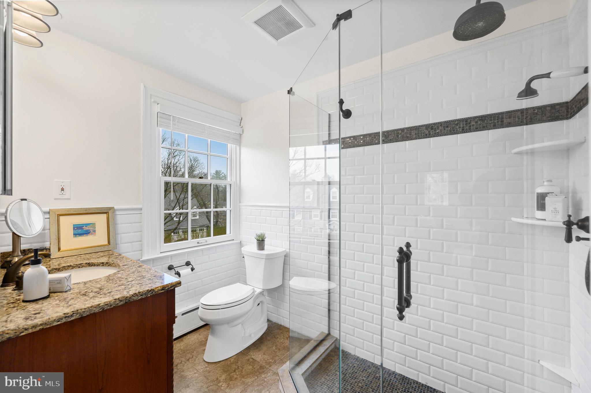 111 Ringwood Road Bryn Mawr, PA 19010 - Photo 20 of 39 Primary Bedroom bathroom