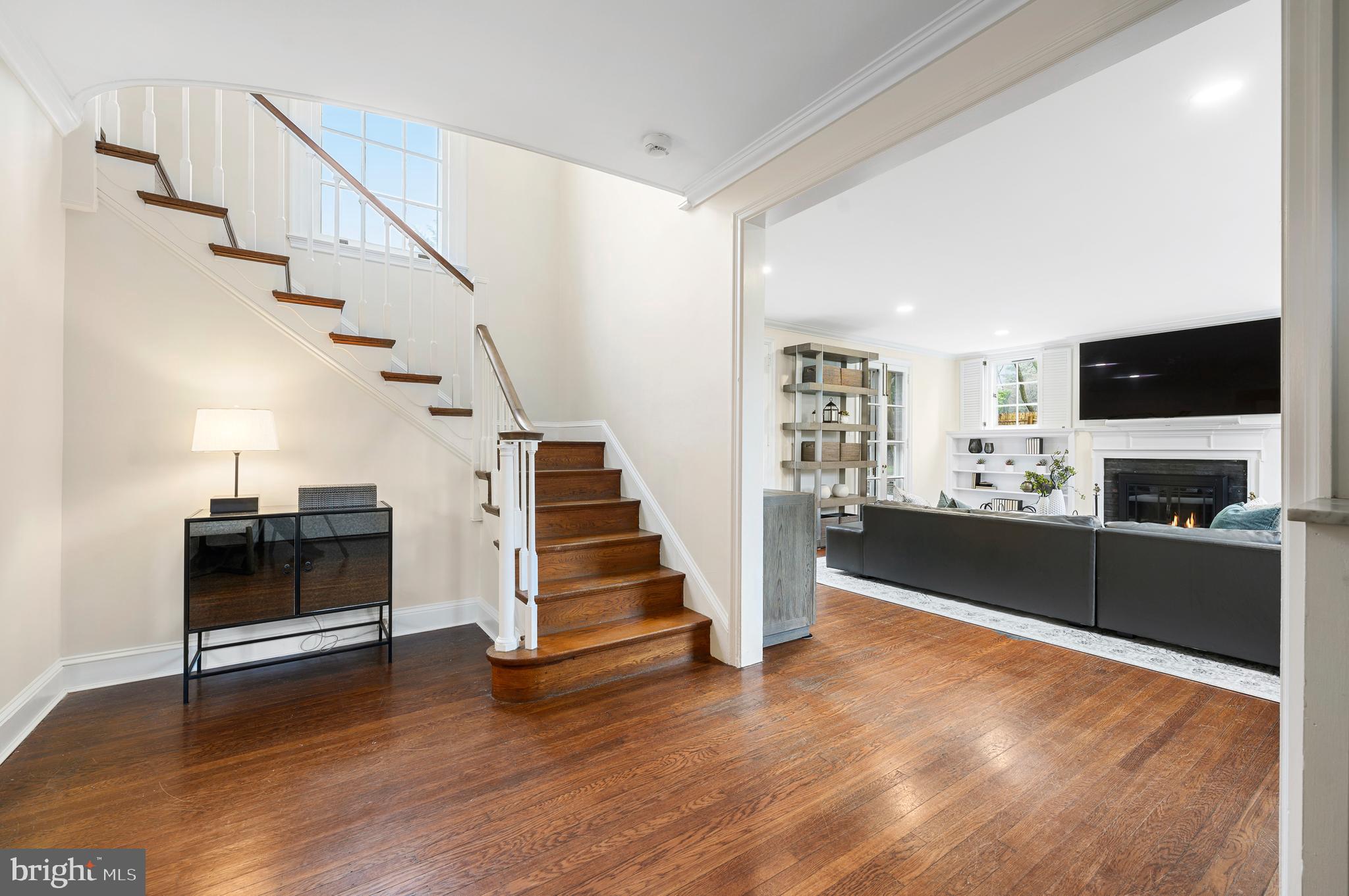 111 Ringwood Road Bryn Mawr, PA 19010 - Photo 4 of 39 Foyer