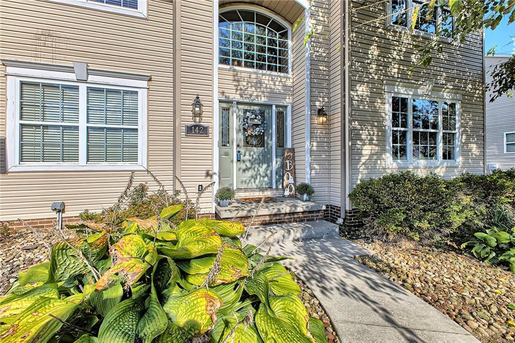 142 Lentz Road Latrobe, PA 15650 - Photo 2 of 32 a front view of a house