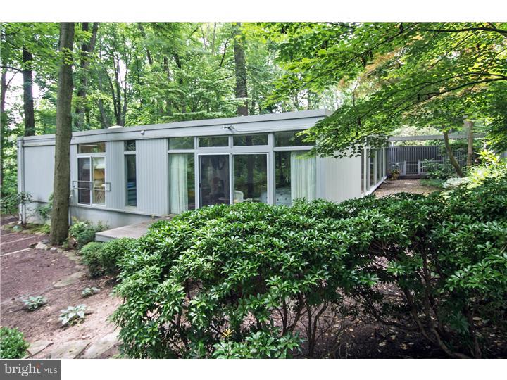 345 Moredon Road Huntingdon Valley, PA 19006 - Photo 21 of 24 Deck