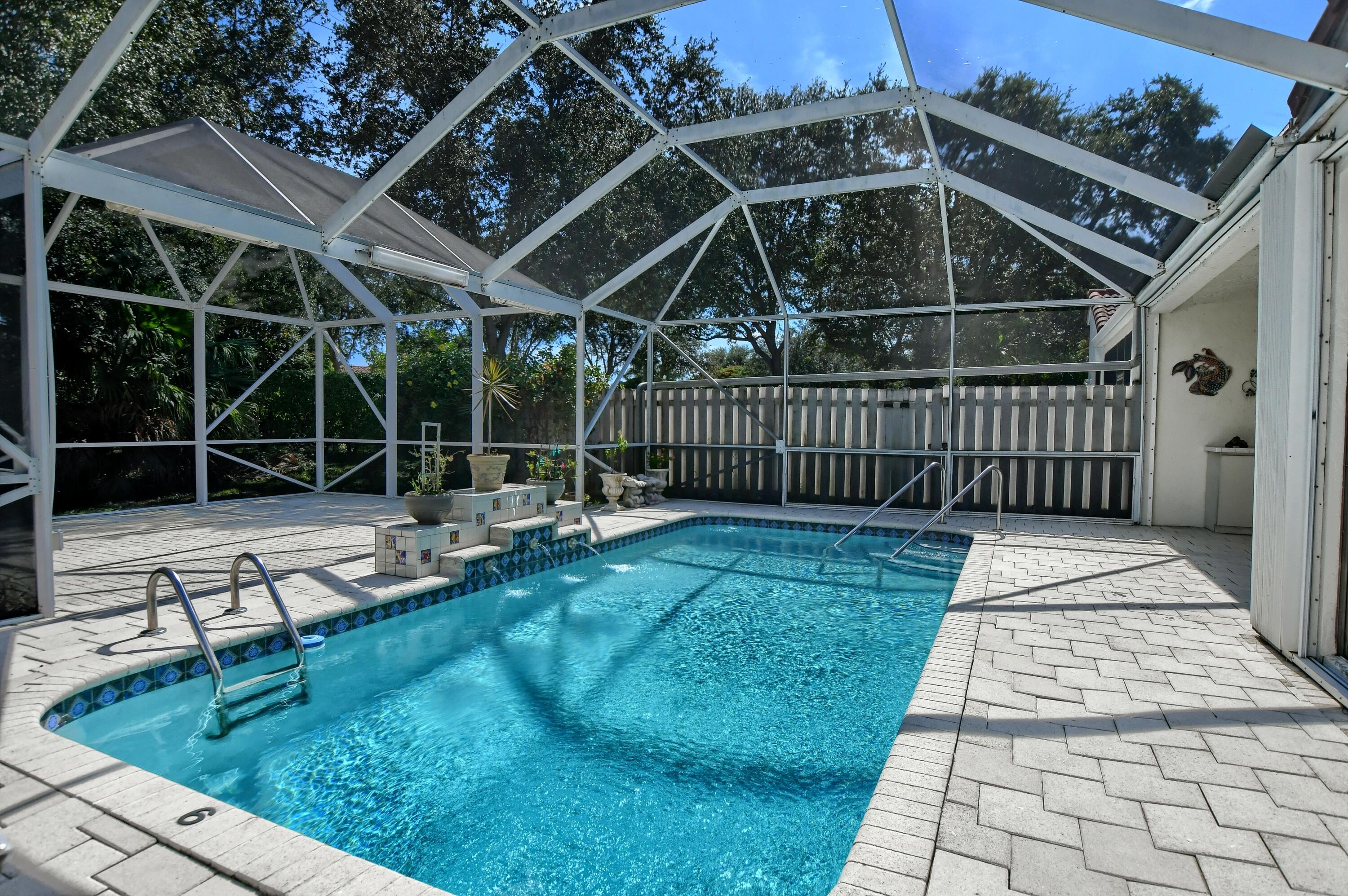 8687 Vía Reale Boca Raton, FL 33496 - Photo 36 of 49 Pool