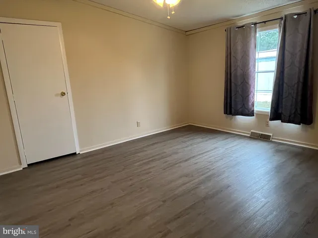 $150,000 | 880 Royal Crest Drive, Martinsburg, WV 25401