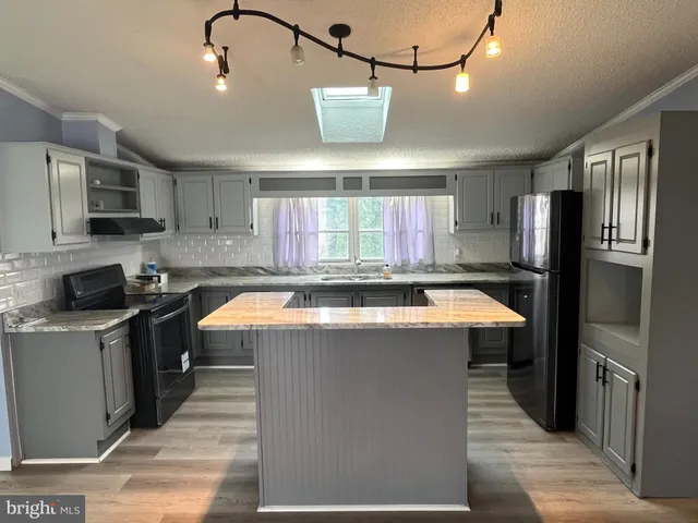 $150,000 | 880 Royal Crest Drive, Martinsburg, WV 25401